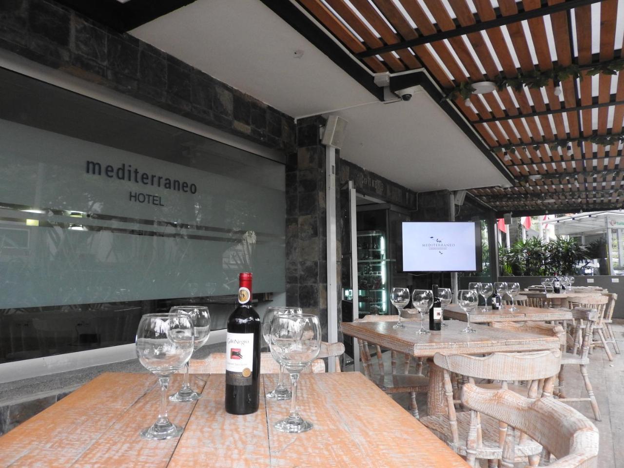 Hotel Mediterraneo Medellín Kültér fotó