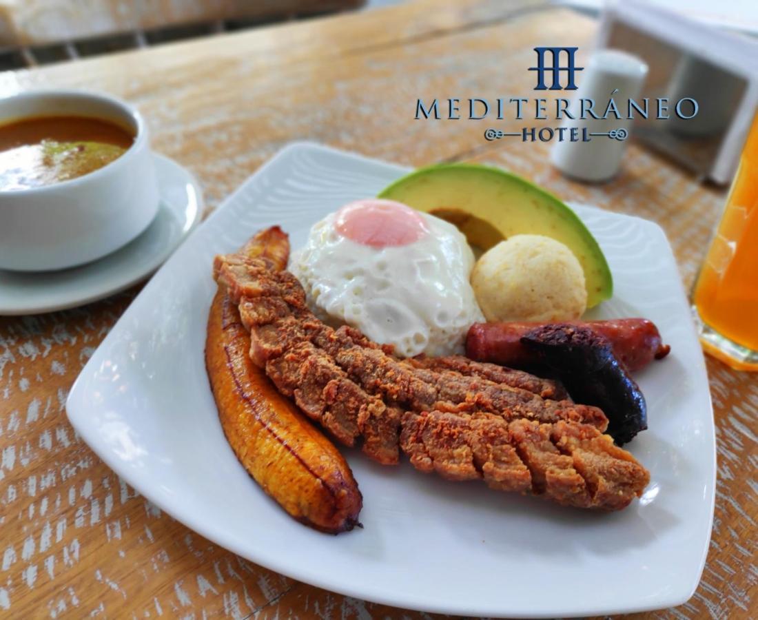 Hotel Mediterraneo Medellín Kültér fotó